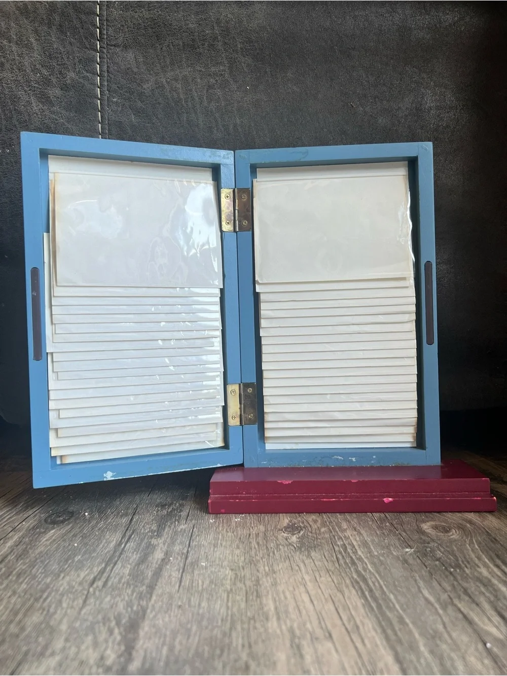 Vintage Mini Blue Door on red Base photo album